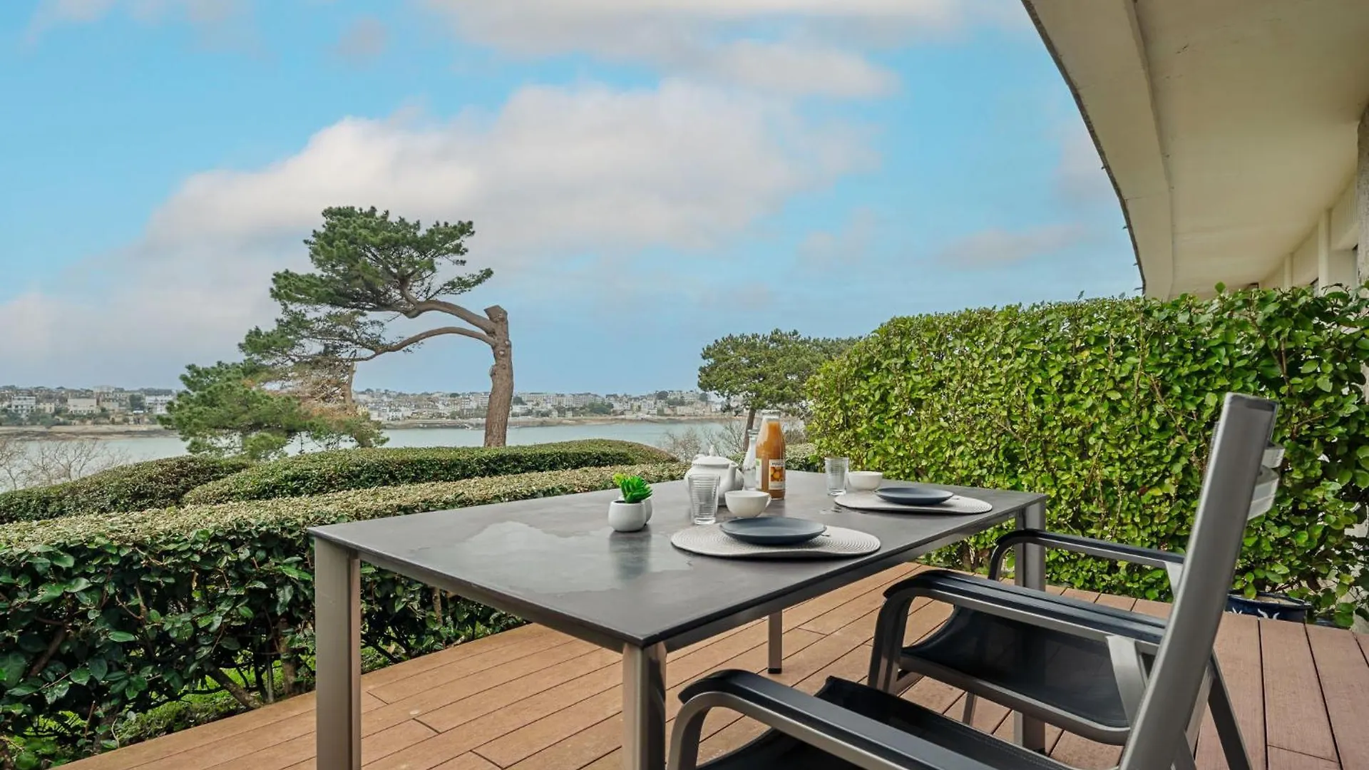 Studio Le Parc De La Ronceray 6 By Interhome Dinard